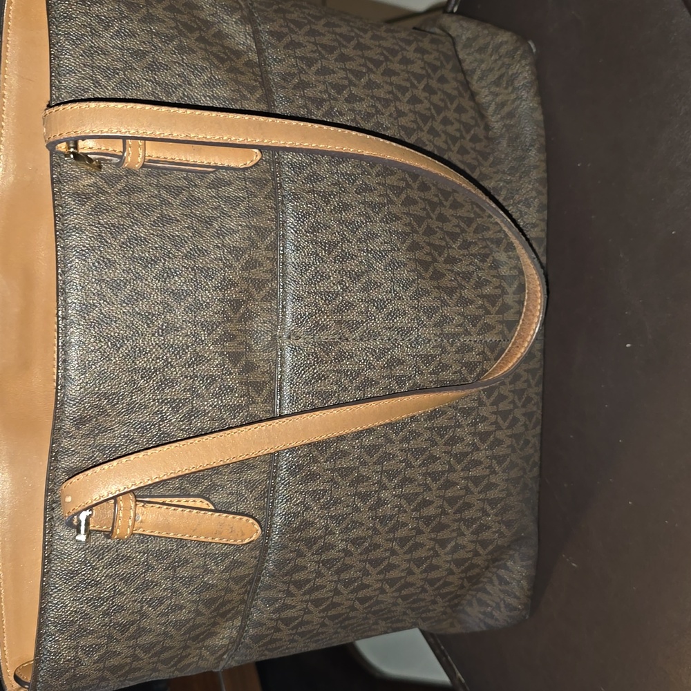 Michael Kors EUC Womens Jet Set Travel Medium Double Pocket Tote